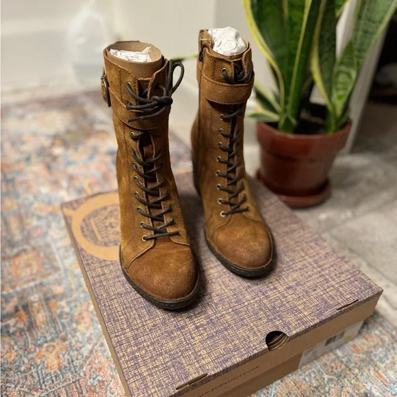 BNIB Born boots Cass in Rust - Picture 2 of 4
